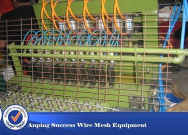 Macchina unita controllo automatico della rete metallica per la maglia riempita del portone del pannello del bestiame